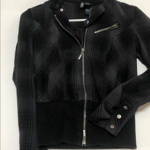 Bisou Bisou plaid zippered hoodie black & grey jacket sz XS, removable hood